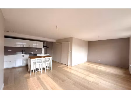 location appartement  m² t-4 à armentières  895 €