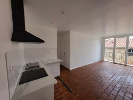 location appartement 2 pièces 40 m² à corneilla-del-vercol (66200)  610 €