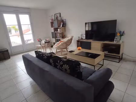 location appartement 3 pièces à beaupreau (49600) : à louer 3 pièces / 61m² beaupreau