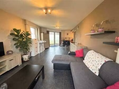 appartement  avec place de parking