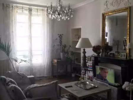 location appartement 2 pièces au mans république (72000) : à louer 2 pièces / 57m² le mans