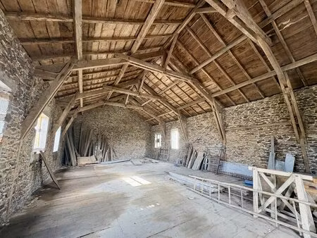 grange de caractère fort potentiel !