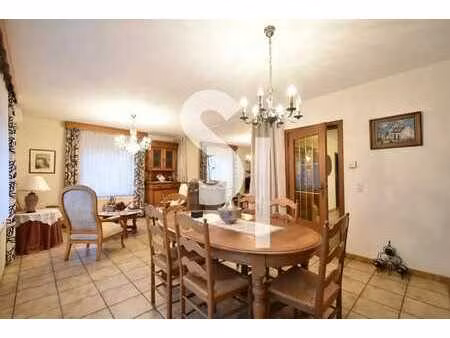 appartement spacieux avec deux entrées