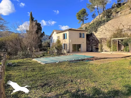 vente maison 6 pièces 196 m² à roquevaire (13360)  629 000 €