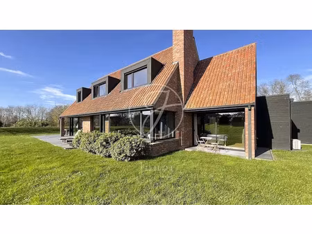 vente maison 9 pièces 240.27 m² à camphin-en-pévèle (59780)  1 150 000 €