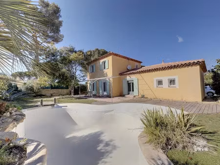 vente maison 5 pièces 115 m² à six-fours-les-plages (83140)  850 000 €