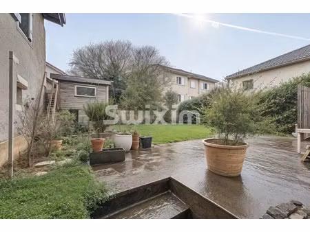 vente maison 8 pièces 191 m² à thoiry (01710)  799 000 €