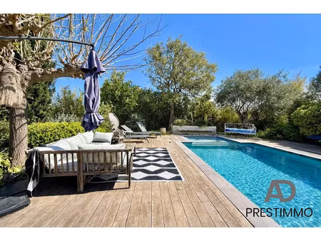 vente villa 5 pièces 200 m² à biguglia (20620)  695 000 €