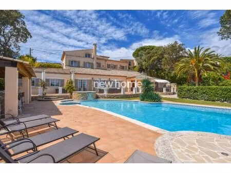 elégante villa vue mer et l' esterel