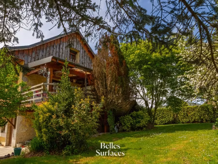 propriété t4 140 m2 + t2 40 m2