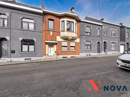 spacieuse maison de caractère 4 chambres  jardin