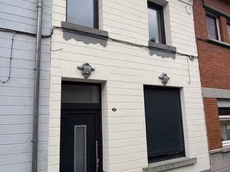 maison 4 façades frameries 247m² epc b