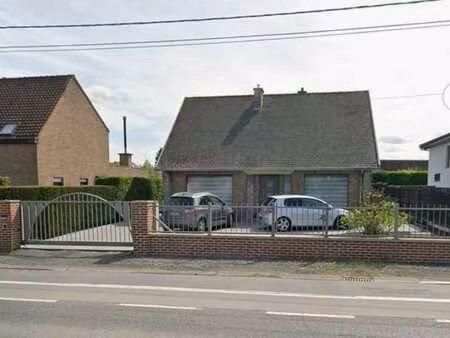 villa 4f + 3 ch avec jardin et terrasse