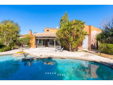vente maison 8 pièces 347 m² à aubagne (13400)  849 000 €
