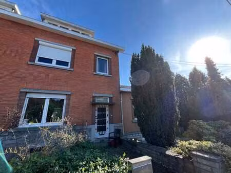 maison unifamiliale 4-5 chambres - bureau jardin garage