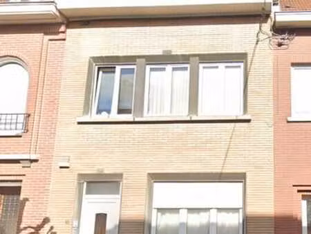 charmante maison 3 chambres à evere