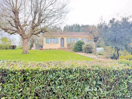 vente maison aux landes-genusson (85130) : à vendre / 172m² les landes-genusson