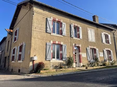 ancien corps de ferme  rénové