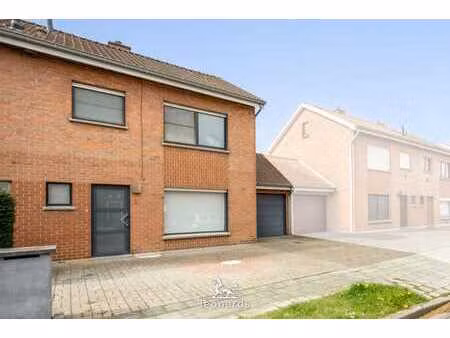 maison familiale prête à emménager dans une impasse