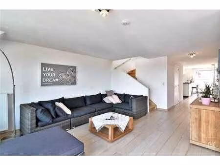 appartement duplex meublé avec vue imprenable sur la verdure