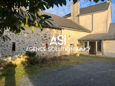 vente maison à neuvillette-en-charnie (72140) : à vendre / 108m² neuvillette-en-charnie