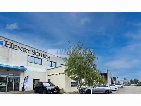 location bureau 900 m² à limonest (69760)