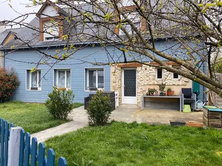 vente immeuble à saint-léger-des-bois (49170) : à vendre / 165m² saint-léger-des-bois