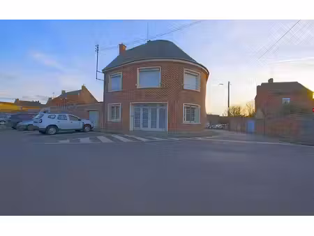 maison nesle m² t-5 à vendre  97 000 €