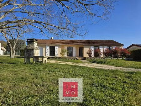 villa 130m² plain pied 4 chambres jardin garage et belle vue pyrenees