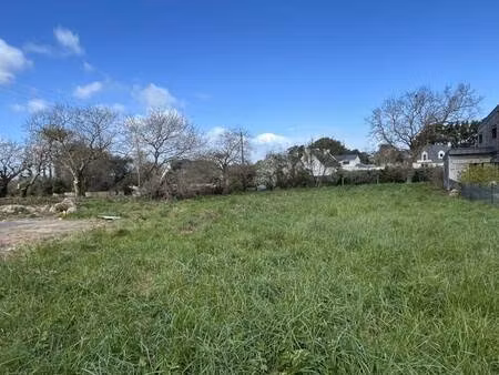 terrain constructible viabilisé à vendre