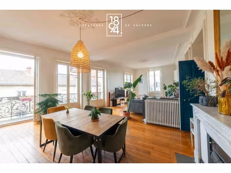vente appartement 4 pièces 161.14 m² à bourg-en-bresse (01000)  315 000 €