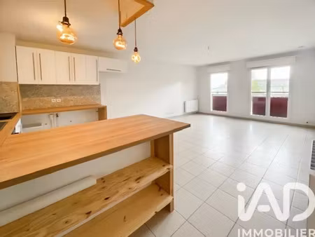 location appartement 3 pièces 64 m² à coubert (77170)