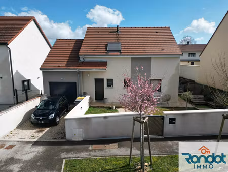 maison 5 pieces / 4 chambres / environ 115 m2 au sol / parce