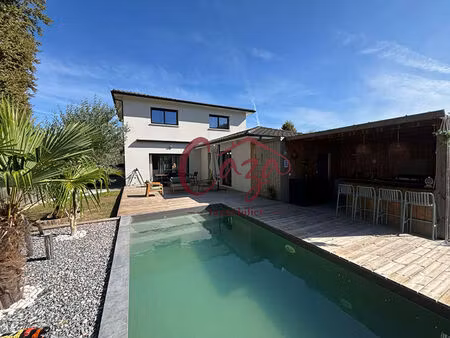 maison contemporaine secteur camblanes