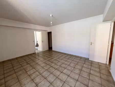 appartement t3 en centre ville