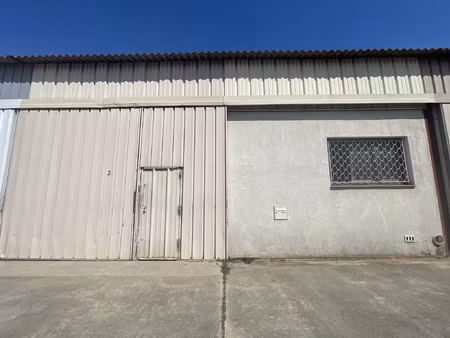 local commercial 136 m2