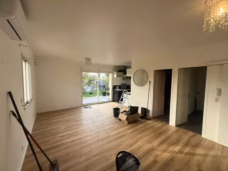 location maison 3 pièces 57 m² à macau (33460)