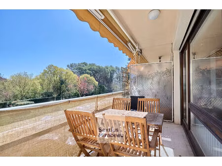 aix-en-provence - résidence tour d'aygosi - type 3