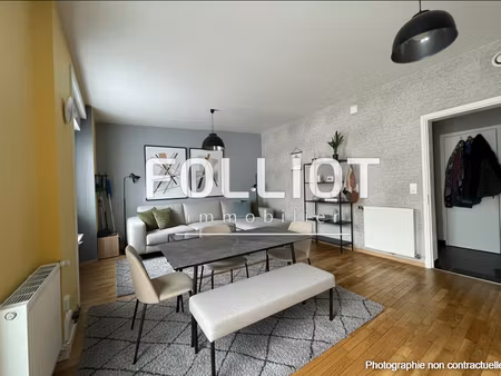 charmant t2 rénové centre-ville  proche de toutes commodités