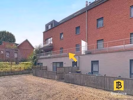 appartement 2 chambres  cave et parking