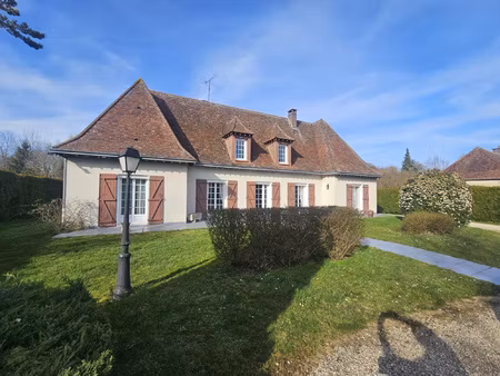 propriete en bordure de riviere