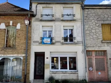 maison de village à grandpré (08250)