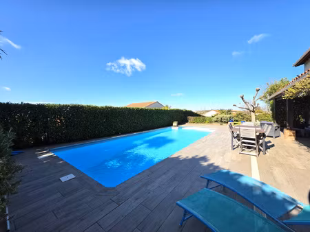 superbe villa familiale avec piscine