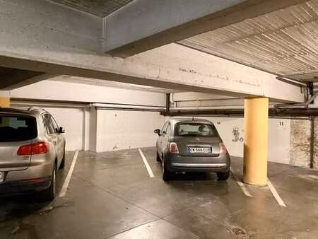 saint-gilles ch charleroi proche hôtel manos empl de parking