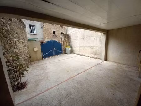 maison de ville à louer - première occupation