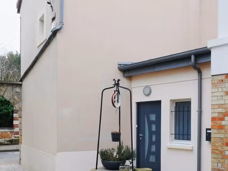 maison de ville meublée