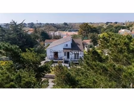 maison de luxe à vendre à la brée-les-bains : 847 600 € | 175m²