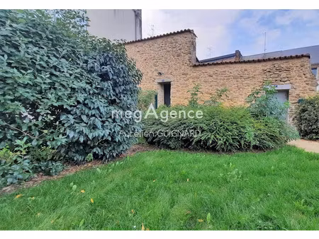 vente immeuble 0 pièces 132 m² à bressuire (79300)  168 500 €