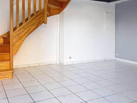 appartement saint aubin des chateaux 3 pièce(s) 56.49 m2