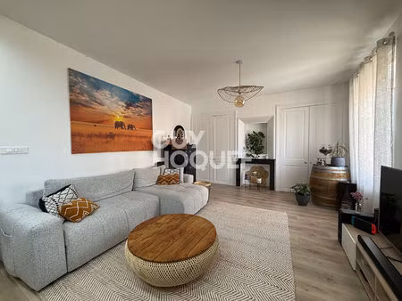 appartement t2 bis au centre d'echalas de 73.27 m2